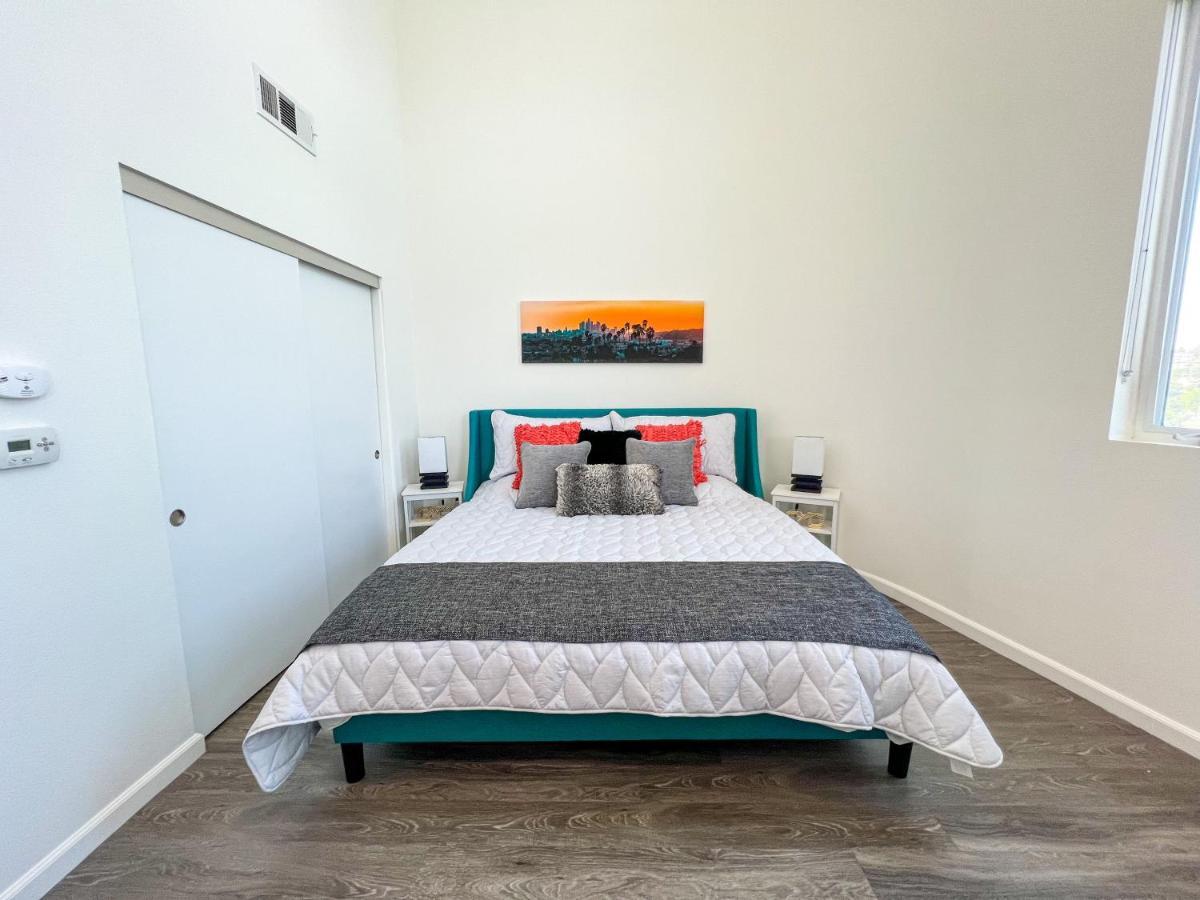 Luxury Downtown Los Angeles Penthouse Condo With Skyline Views Екстериор снимка